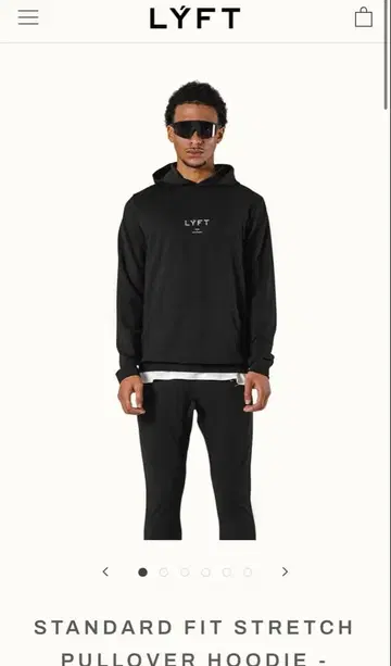 LYFT 스탠다드 핏 풀오버 후드티 블랙