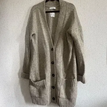 MADISONBLUE 베이지 가디건 00