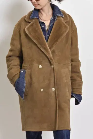 L'Appartement INES&MARECHAL 무스탕 코트