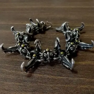 데프브리드 deaf breed 일점 커스텀 실버 팔찌