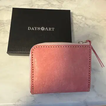 천연 가죽 DAYS ART 핑크 접이식 지갑 정가 9900엔