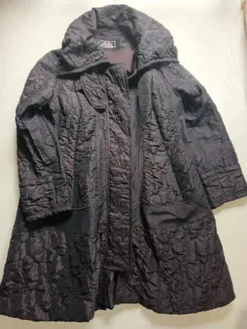 에이코우콘도 롱 코트 블랙