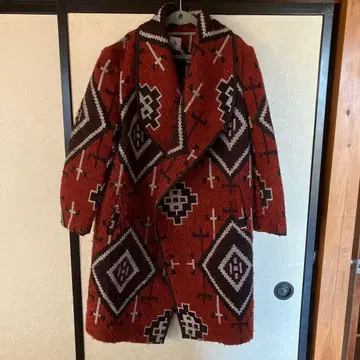 빈티지 자카드 코트