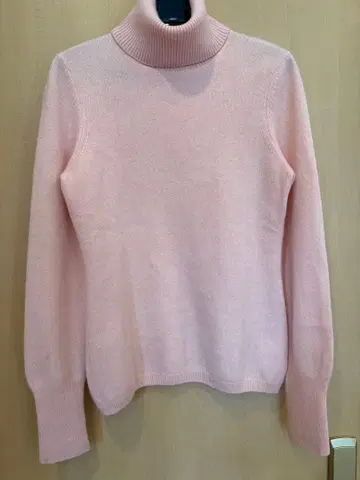 유니클로 UNIQLO 100% 터틀넥 옅은 핑크