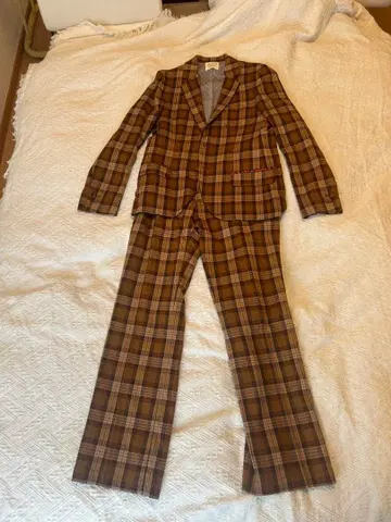 GUELL MUSTARD 체크 무늬 캐주얼 수트