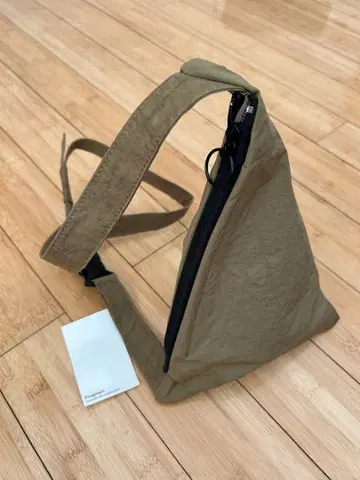 Pragment/3way 삼각형 사코슈 미사용