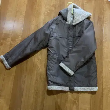 브라운 플리스 라이닝 점퍼