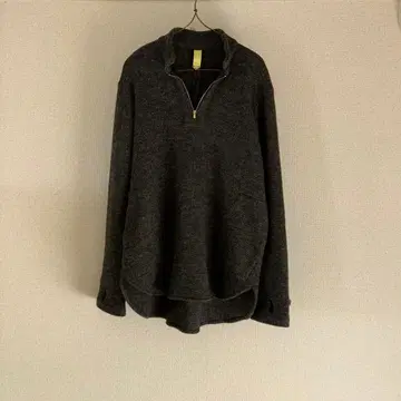 제프리 비 스몰 geoffrey b.small 하프 지퍼 스웨터