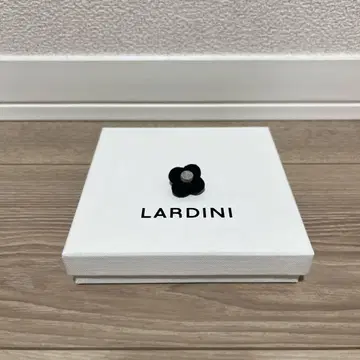 [ 새상품 ] LARDINI 부토니에르 플라워 네이비 x 그레이