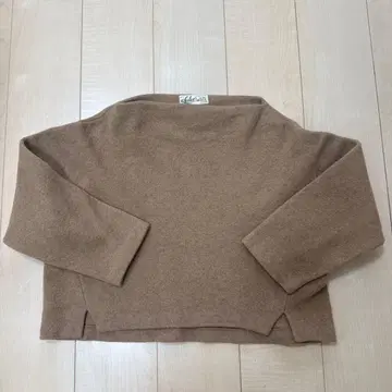 베이지 울 혼방 니트 긴팔