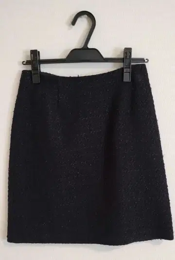 [새상품급] ANAYI 네이비 라메 믹스 트위드 스커트