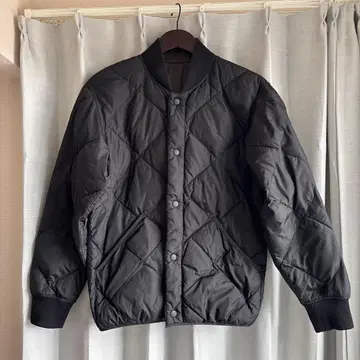 UNIQLOU 웜 패디드 리버서블 블루종