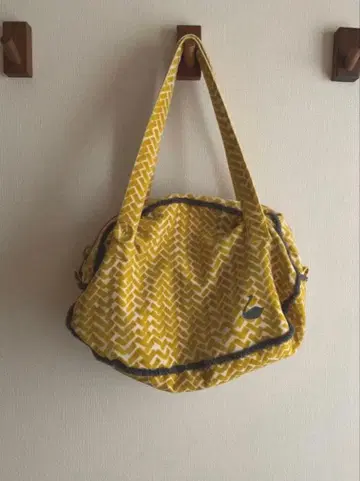 미나 페르호넨 핸드백 스완 레이크