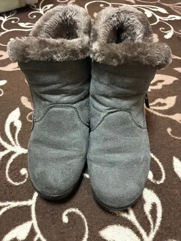 어그 부츠 그레이 [ 22.5 ]