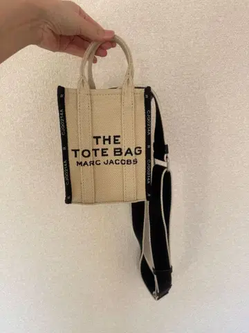 마크 제이콥스 더 토트백 미니 숄더 스트랩 포함