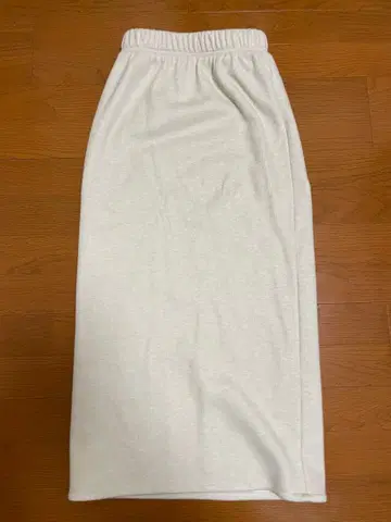 BLATE 따뜻한 속기모 뉘앙스 타이트 스커트