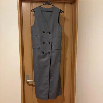 그레이 더블 브레스트 롱 베스트