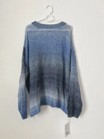 미사용 새상품 시어 니트 java