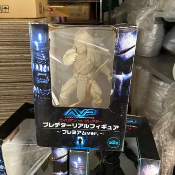 프레데터 리얼 피규어 에이리언 VS 프레데터