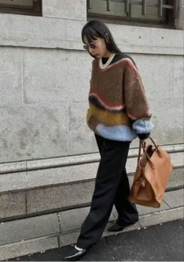 BODY LINE ABORIGINE ART KNIT TOP ameri