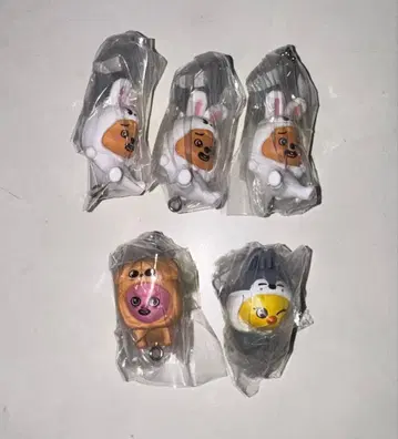 스키즈 집어서 이어 마스코트