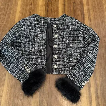 노카라 트위드 자켓 M 사이즈