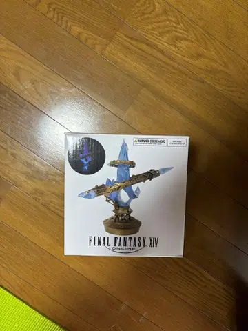 FINAL FANTASY XIV 크리스탈 스탠드