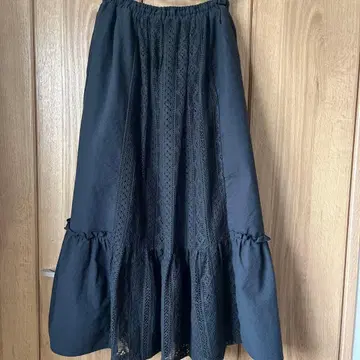 1회 착용 레이스 패치워크 맥시 스커트 니코앤드 M
