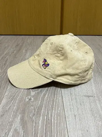 Mrs. GREEN APPLE 에덴의 동산 코듀로이 캡