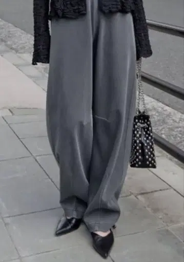 Re:EDIT 스무스 종이상자 배럴 레그 팬츠 SC