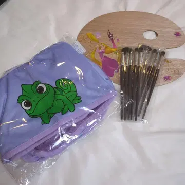 라푼젤 플리스와 메이크 브러쉬 세트