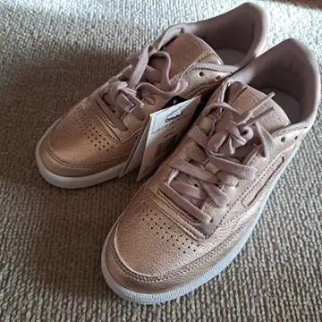 Reebok CLUB C 85 MELTED METAL 22.5 cm