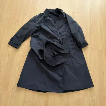 UNIQLO U 블랙 트렌치코트