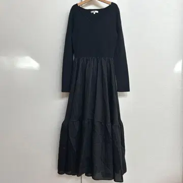 rienda V넥 긴팔 코튼 원피스 FREE 사이즈 블랙