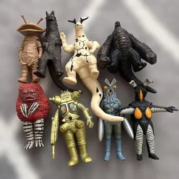 울트라맨 시리즈 괴수 피규어 8체 세트