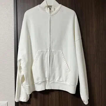 WILLY CHAVARRIA 윌리 차바리아 집업 맨투맨