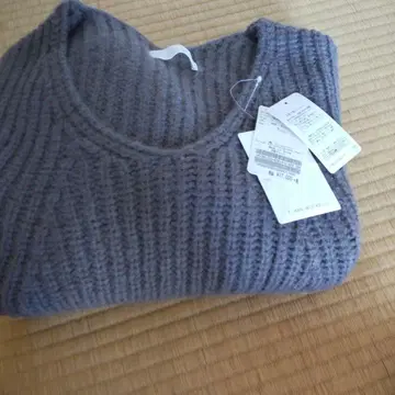 [FRAMeWORK] 래글런 소매 카타아제 V넥 그레이