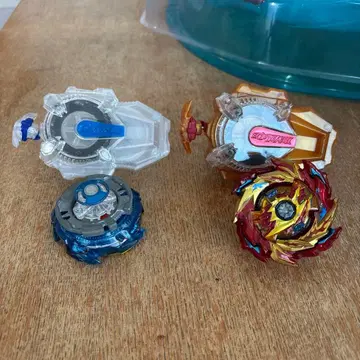 베이블레이드 초심자 세트 (배틀 아레나 포함)