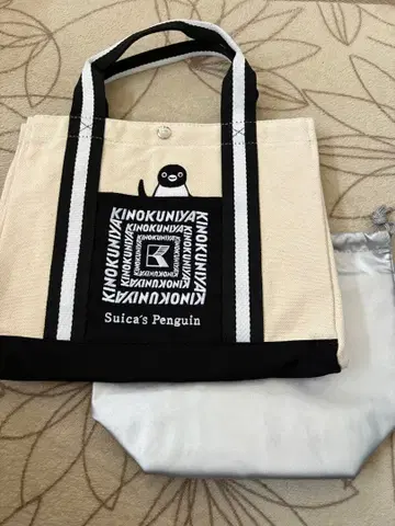 기노쿠니야와 Suica의 펭귄이 콜라보한 미니 토트백
