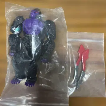 트랜스포머 BUZZWHORTY 버즈워시 네메시스 프라이멀