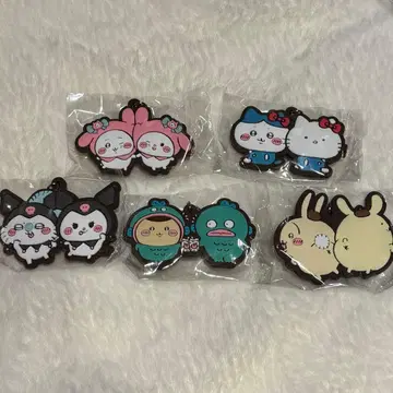 치이카와 (먼작귀) x 산리오 캐릭터즈 나카요시 러버 마스코트 컴플리트