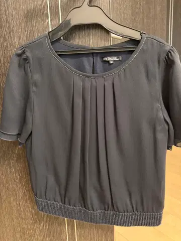 23구 플리츠 상의 32 세레모니