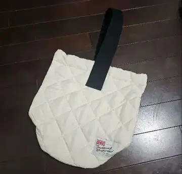 트래디셔널 웨더웨어 퀼팅 토트