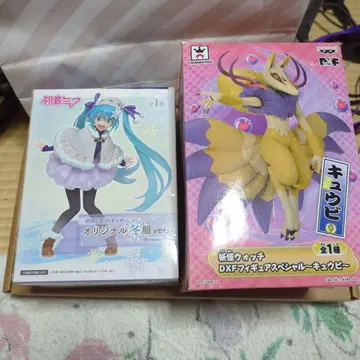 하츠네 미쿠와 큐비의 피규어