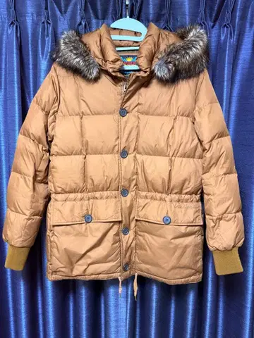 에디바우어 칼라코람 후드티 L 사이즈