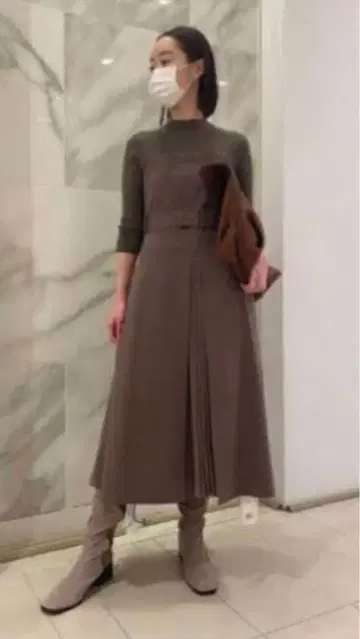 FRAY I.D 플리츠 콤비 베어 원피스