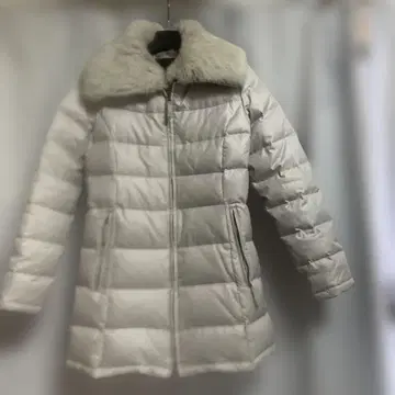 퍼 달린 다운 점퍼 코트 M