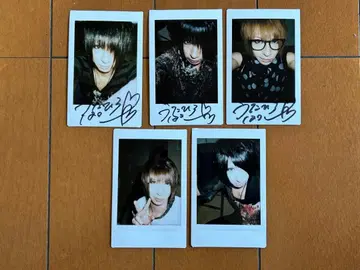 골든 폭격기 우타히로바 준 폴라로이드 사인 포함