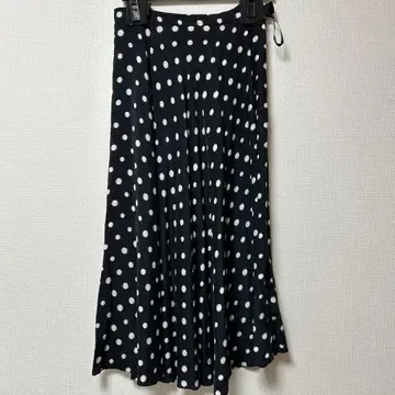 COMPTOIR DES COTONNIERS 도트 실크 스커트