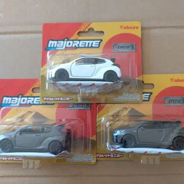 마조레트 미니카 야리스 3대 세트